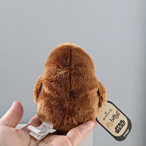 Hallmark Itty Bitty Star Wars Porg Plush - Picture 2 of 2
